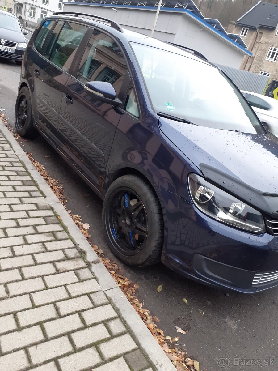 Volkswagen touran 1.4 cng 2012,& výměna?