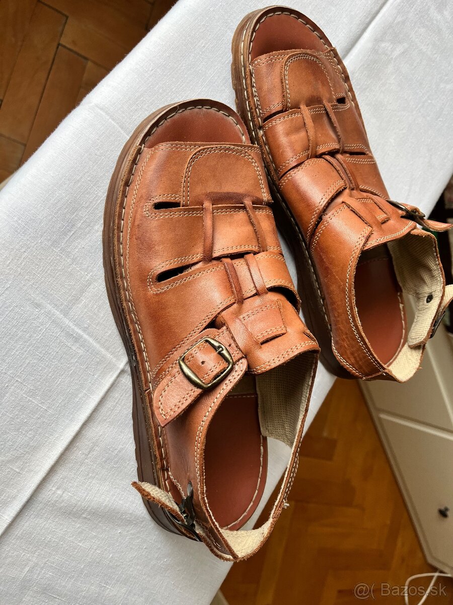 Pánske kožené sandály