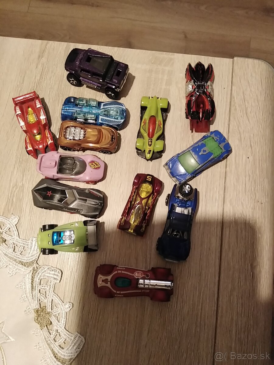 Predám predám hotwells autíčka