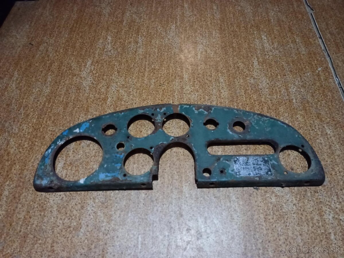 Prístrojová doska Zetor Super 50