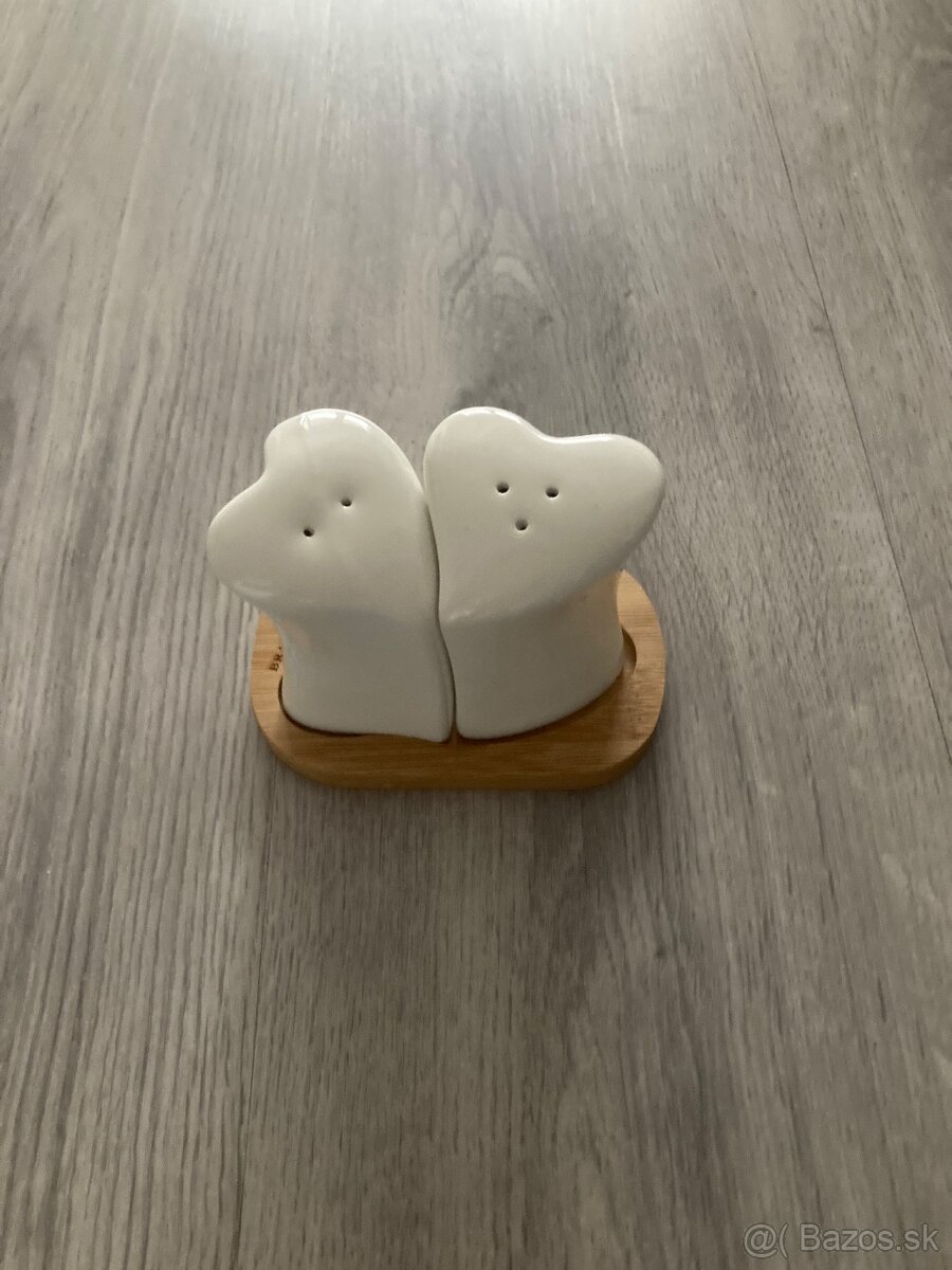 Solňička a korenička - N.O.V.Á.