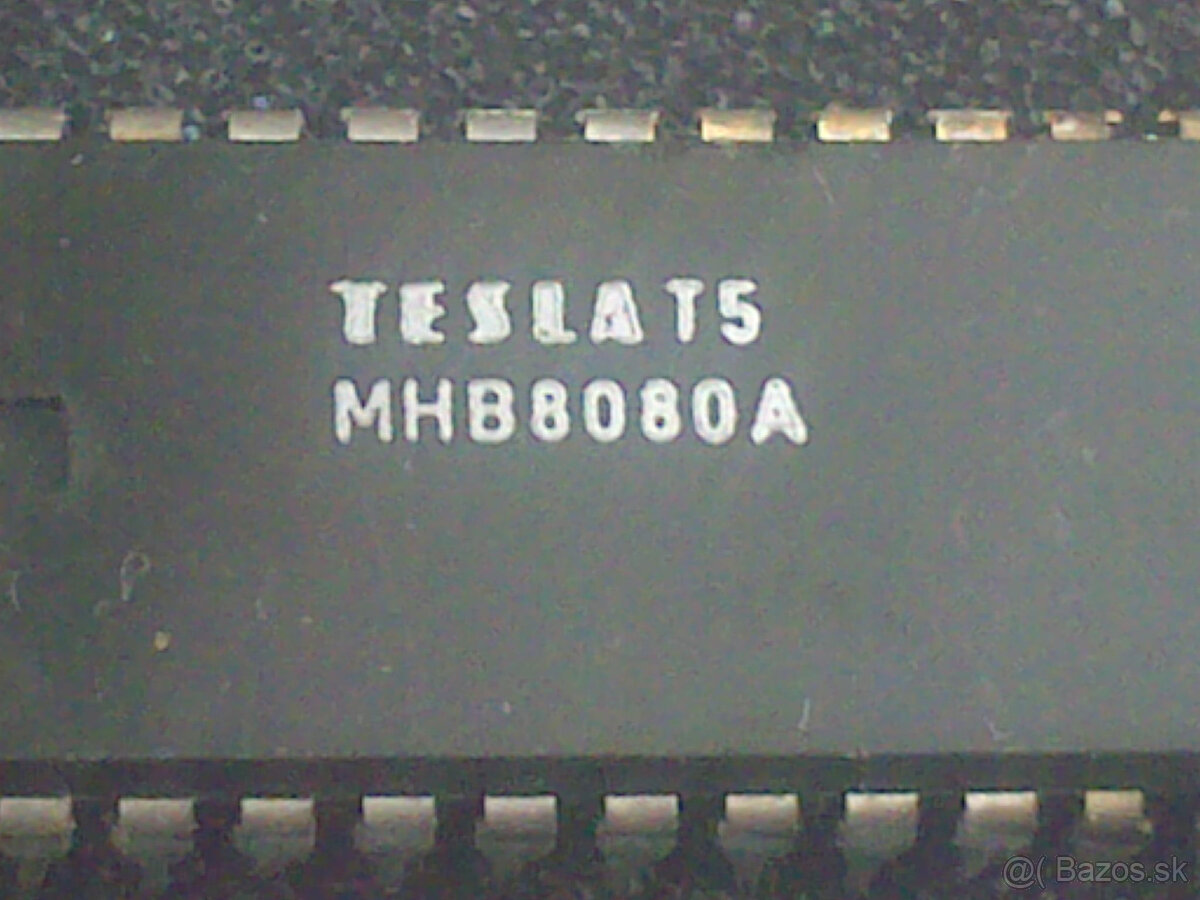 CPU TESLA MHB 8080A 8. bitový