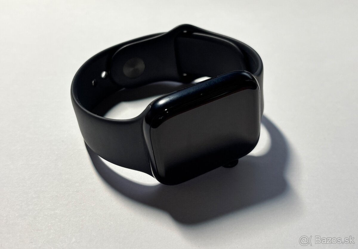 Predám Apple Watch SE (2. generácia)
