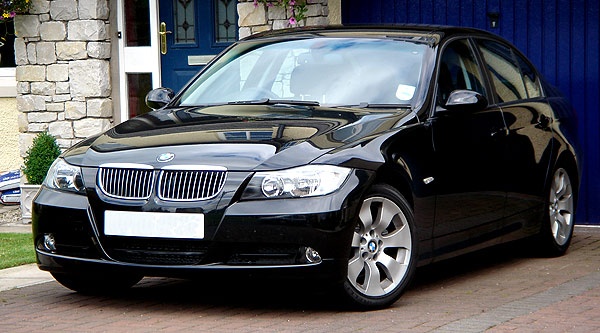 Kúpim na BMW e90 Nárazník a Dvere