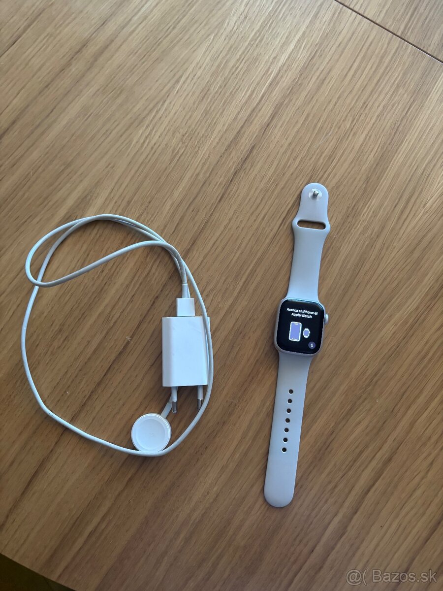 Predám Apple watch 7, 41 mm
