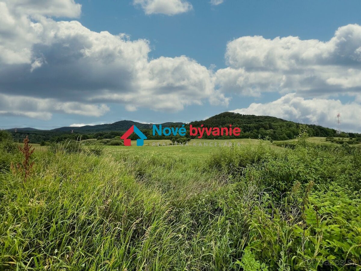 Krásny, slnečný, rovinatý pozemok - ako stvorený pre rodinný