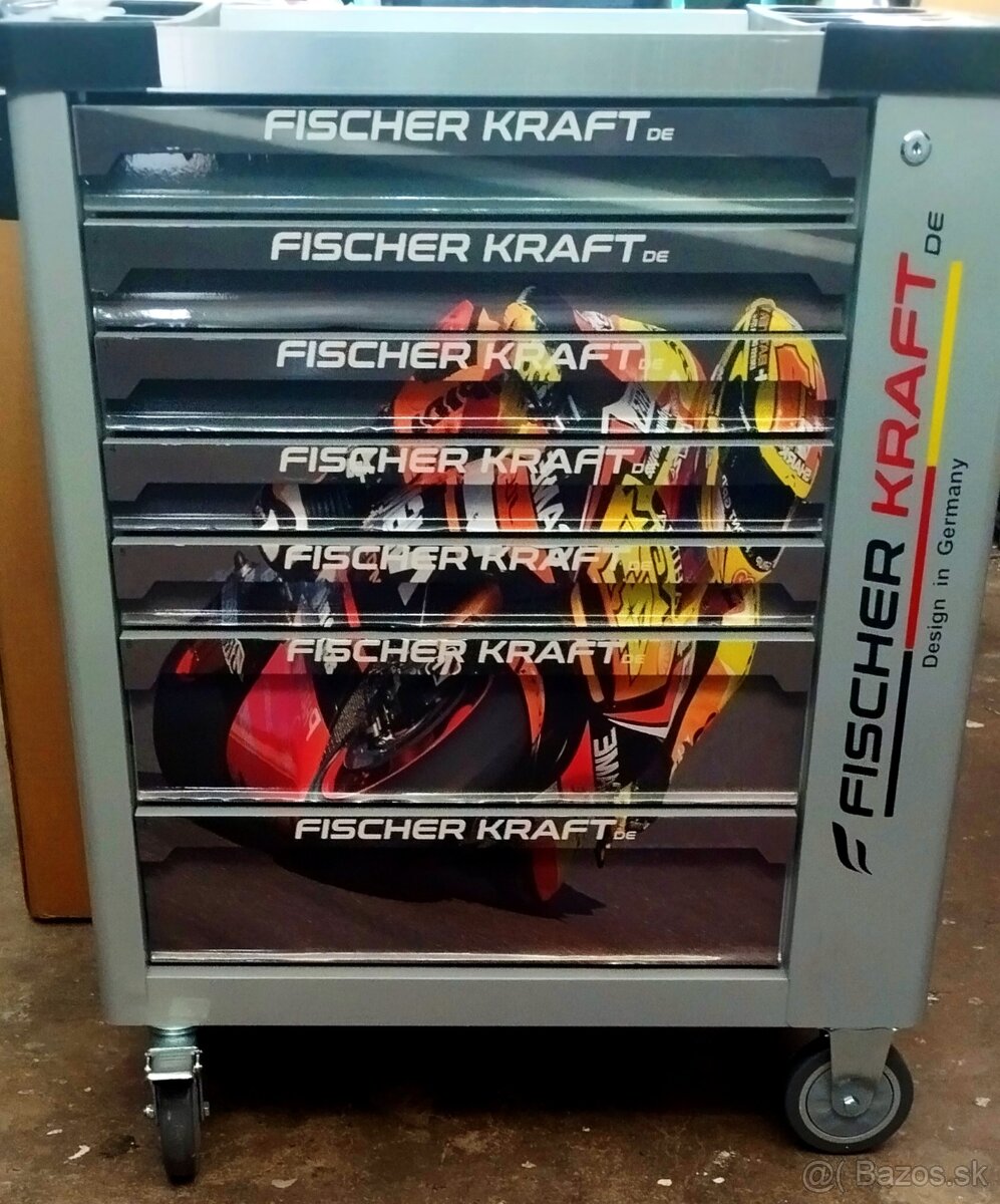 Dielenské vozik s naradim