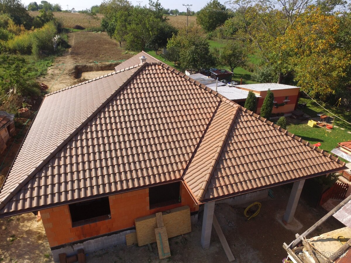 Strechy tesárske pokrývačské práce zateplovanie