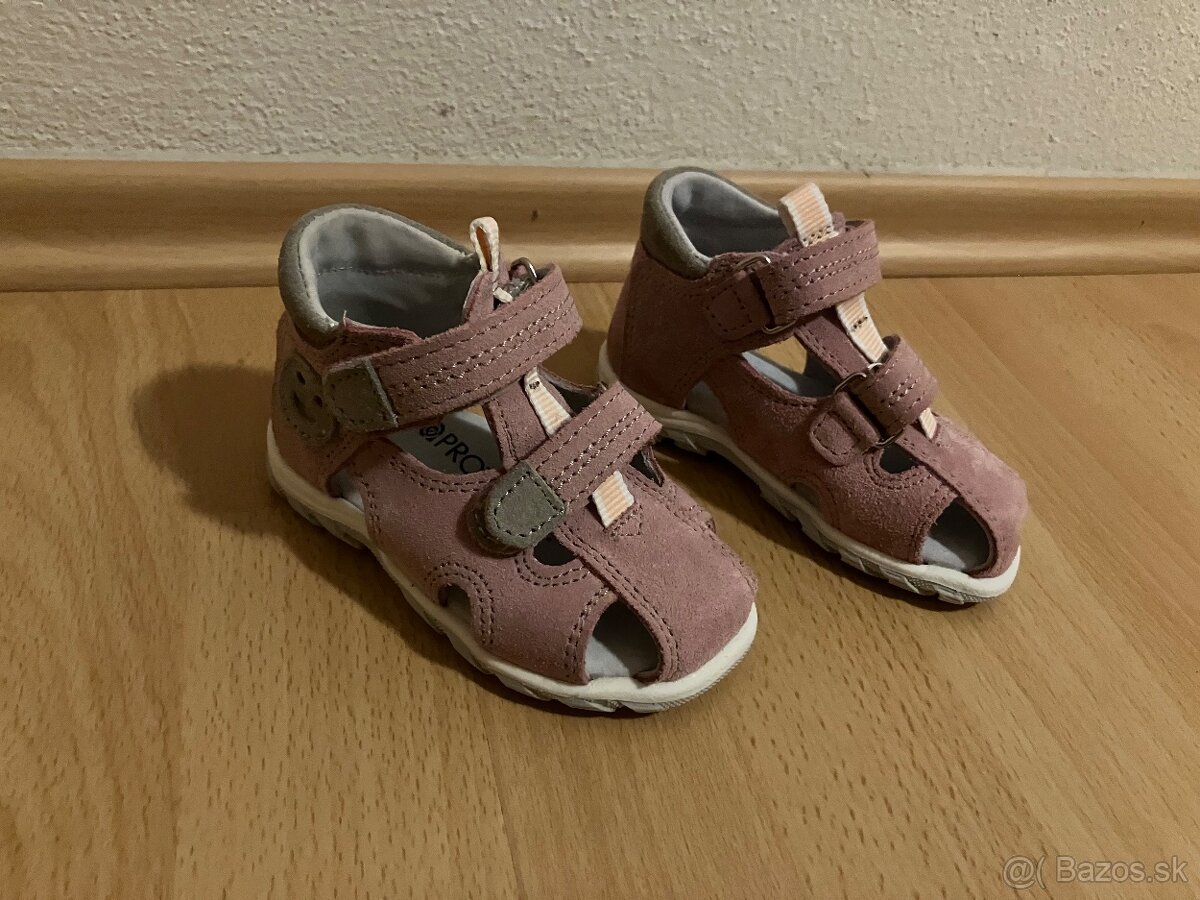 Protetika sandále so zatvorenou špičkou, veľkosť 21