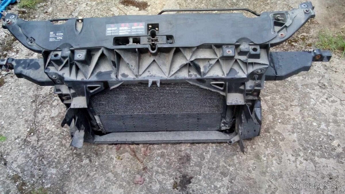 Seat Altea 2,0, tdi predna stena komplet