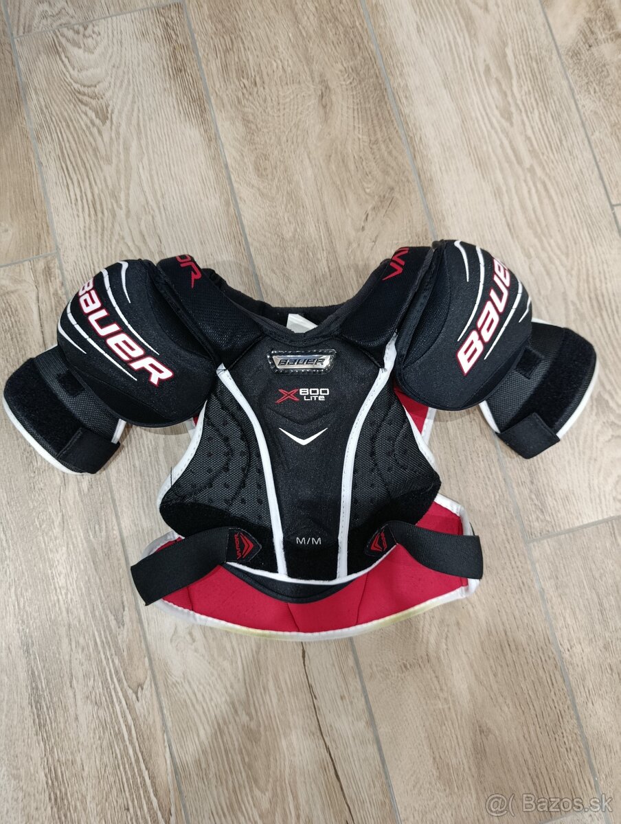 Juniorská hokejová vesta