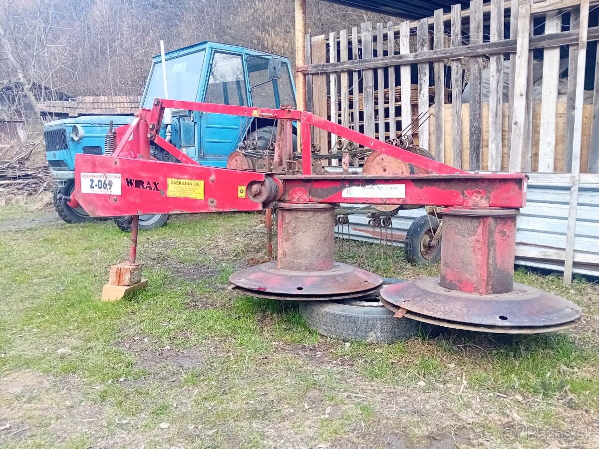 Dvojbubnová kosačka za traktor