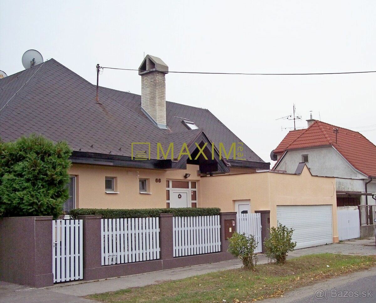 Rodinný dom  v uličnej zástavbe rodinných domov v Bratislave