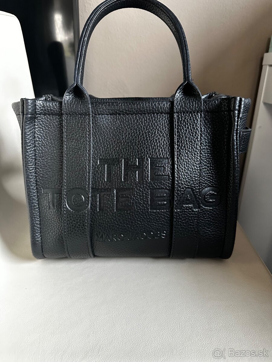 Marc jacobs the tote bag