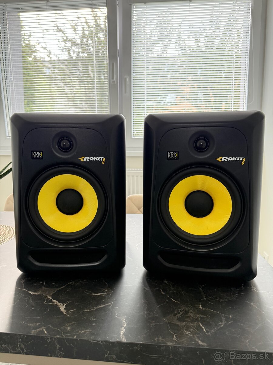 KRK Rokit 8