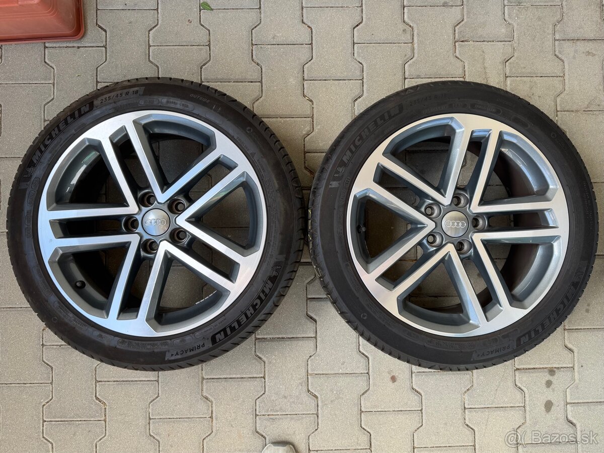 Originál Audi letná sada 235/45 R18
