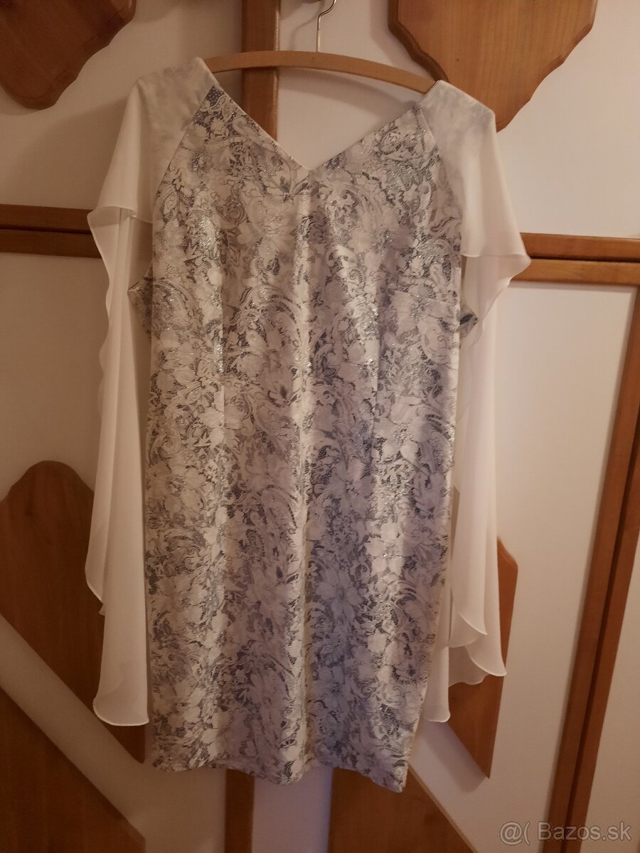 Šaty elegantné v; 44