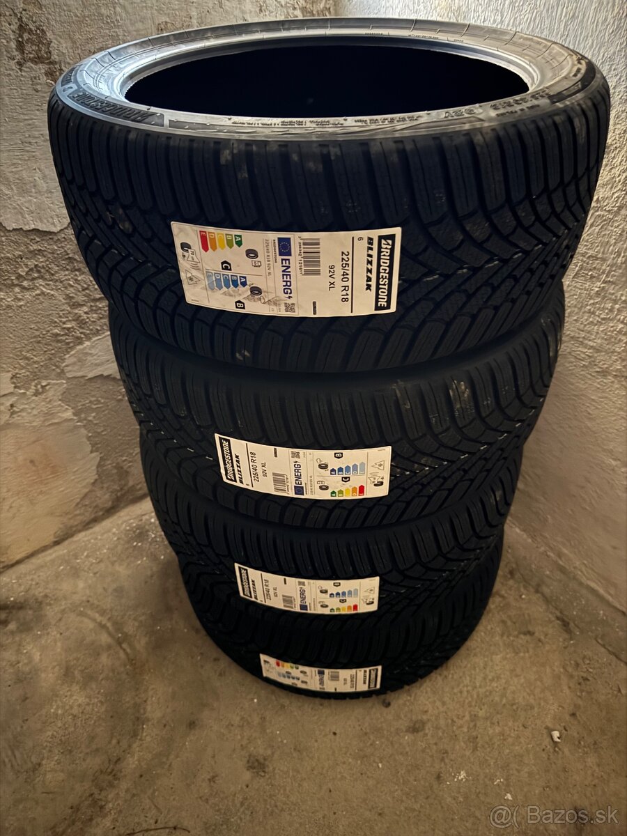 Nové zimné pneumatiky 225/40 R18 Bridgestone