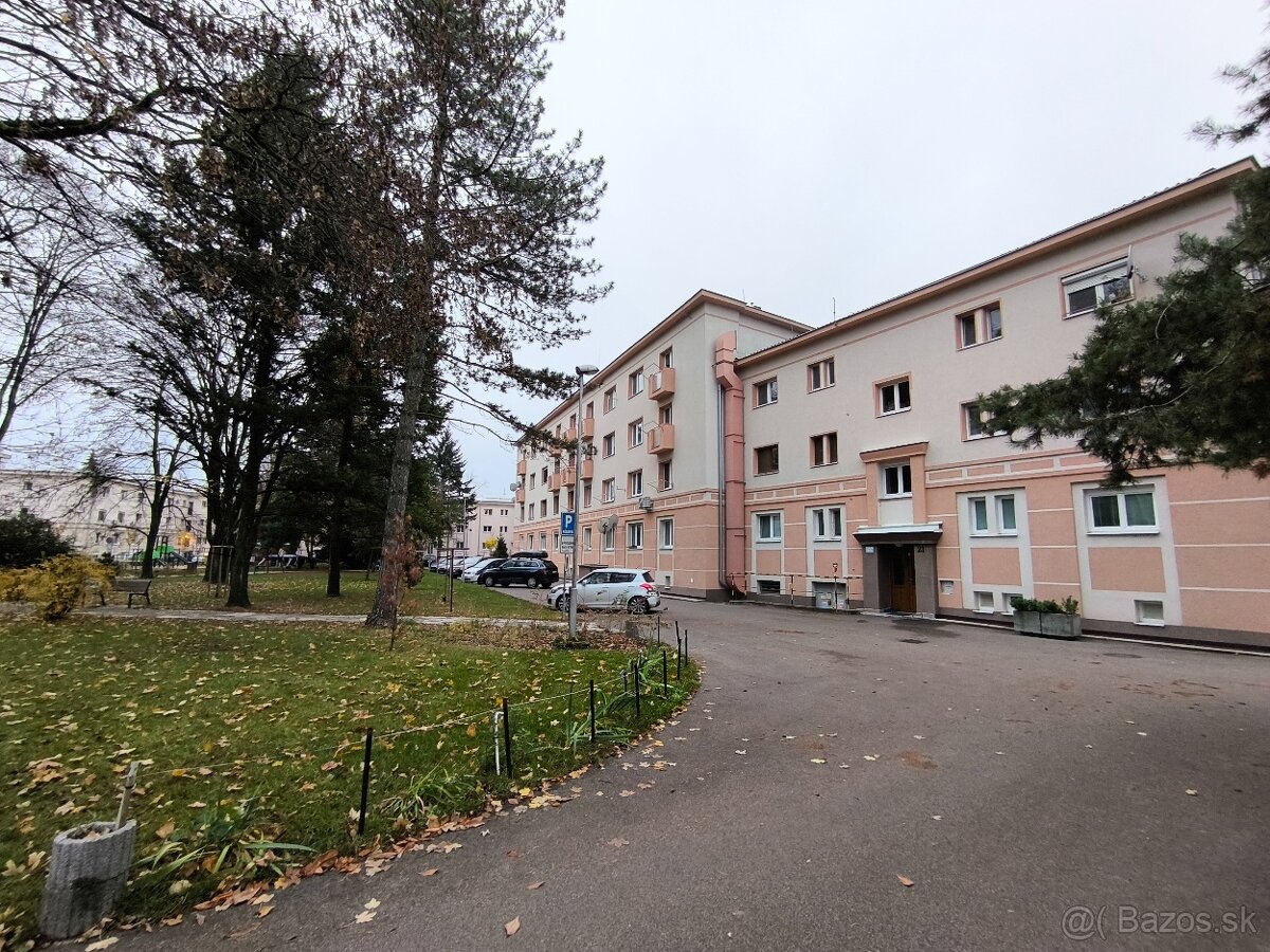 Prenájom 2 izb. byt Za Ferenitkou Nitra