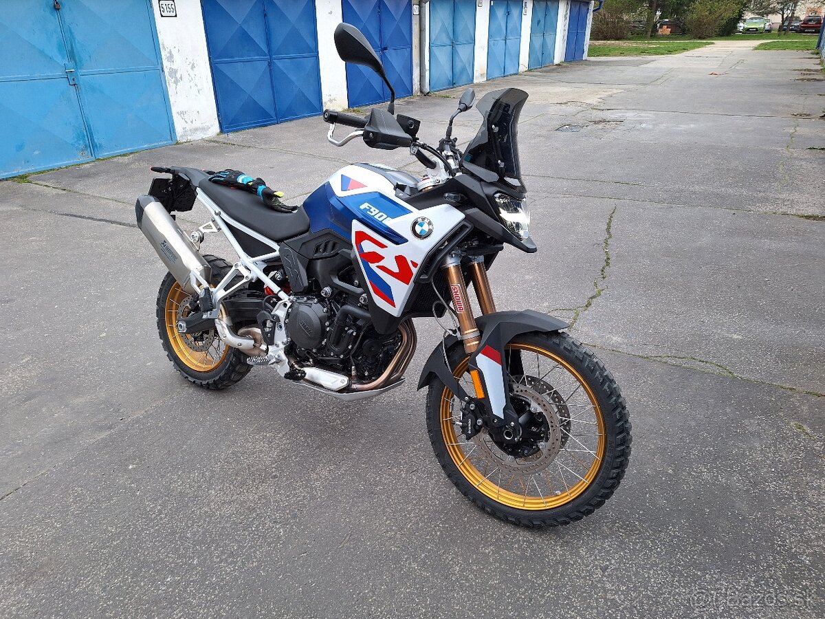BMW F 900 GS