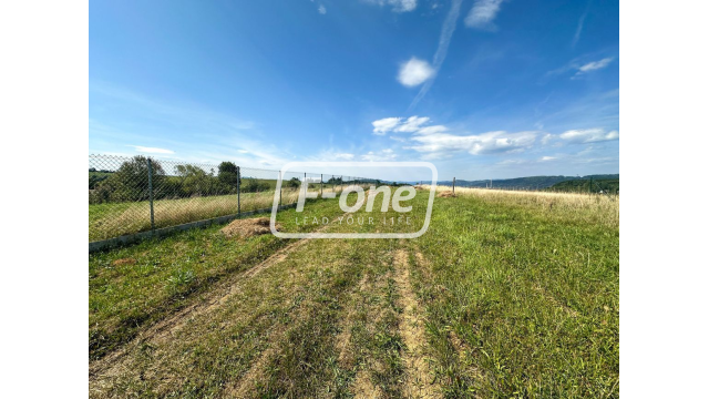 Predaj | Slnečný pozemok s výhľadom, Trnové