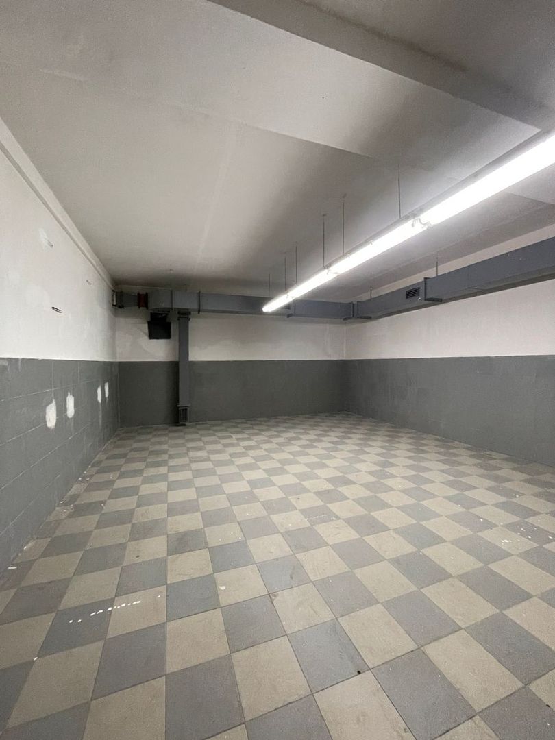 PINK Reality - PRENÁJOM - Skladové priestory v centre Komárn