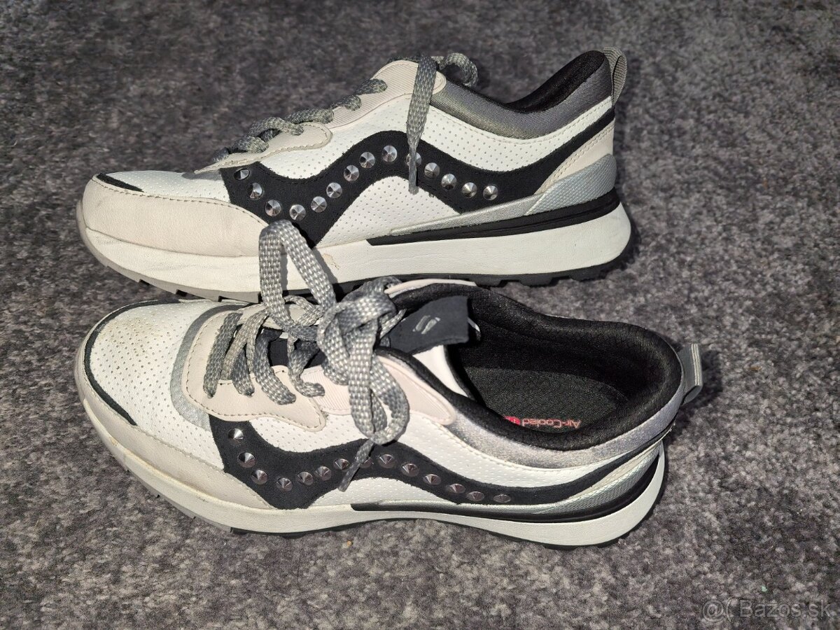 tenisky Skechers c.36