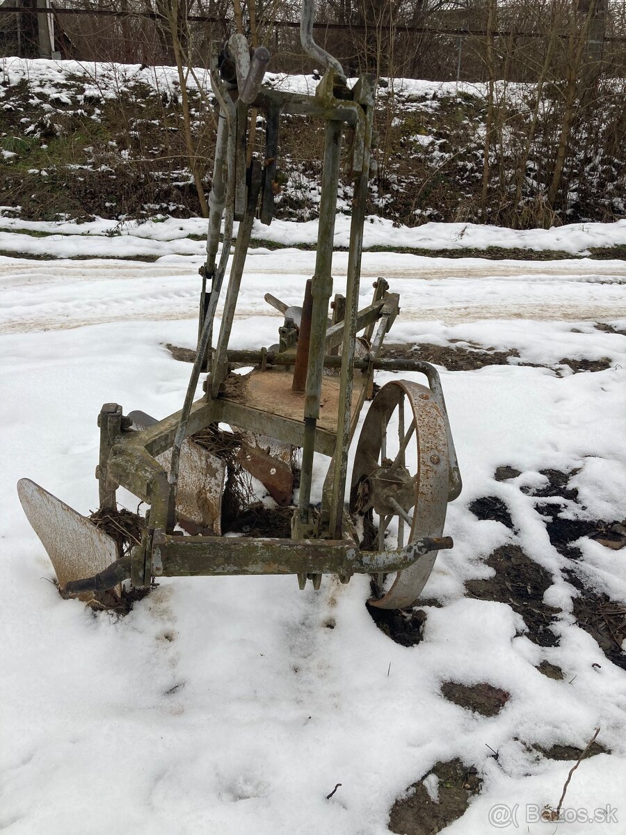Pluhy za traktor