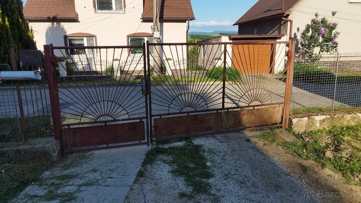Brána branička