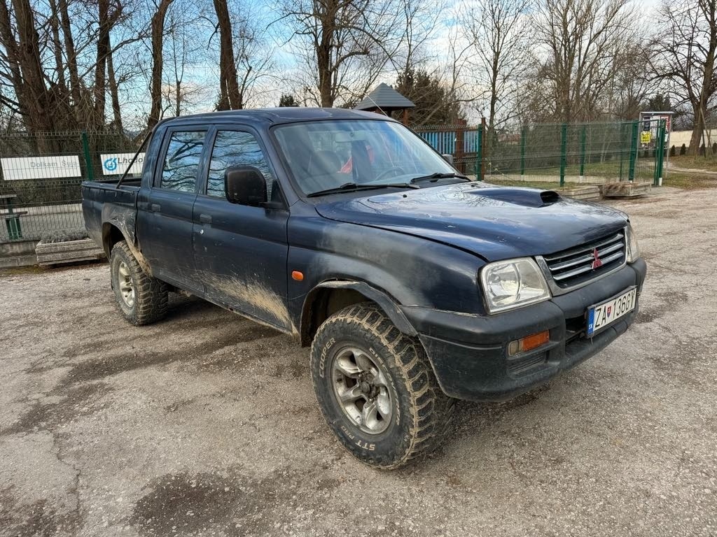 Predám Mitsubishi L200 2.5 1997