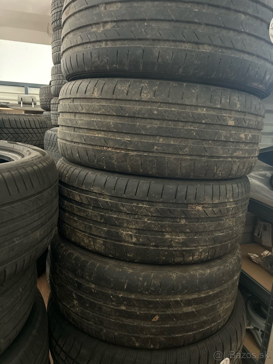 Letné 235/40 R19