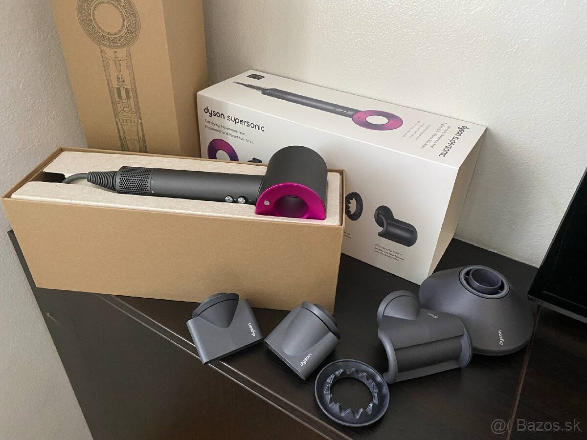dyson supersonic HD07