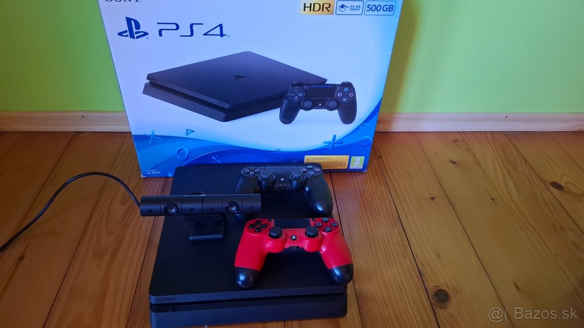 PS4 Slim 500 GB ako nová + 2 ovládače + kamera, top stav