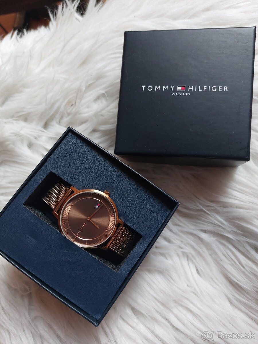 Dámske rose gold hodinky