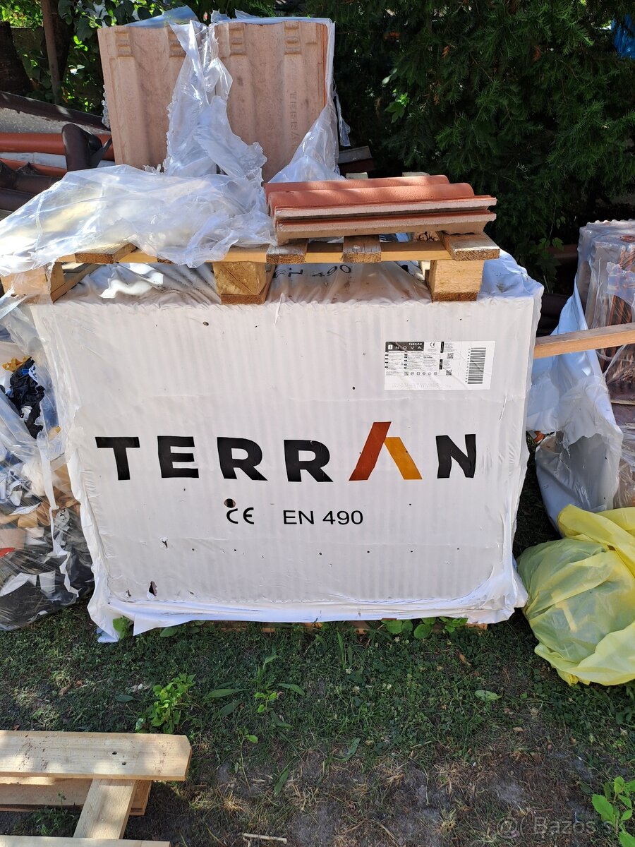 TERAN Škridla základná DANUBIA IN tehlovo červená