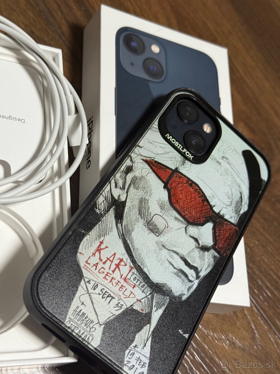 iPhone 13 + kryt mobilfox + kábel