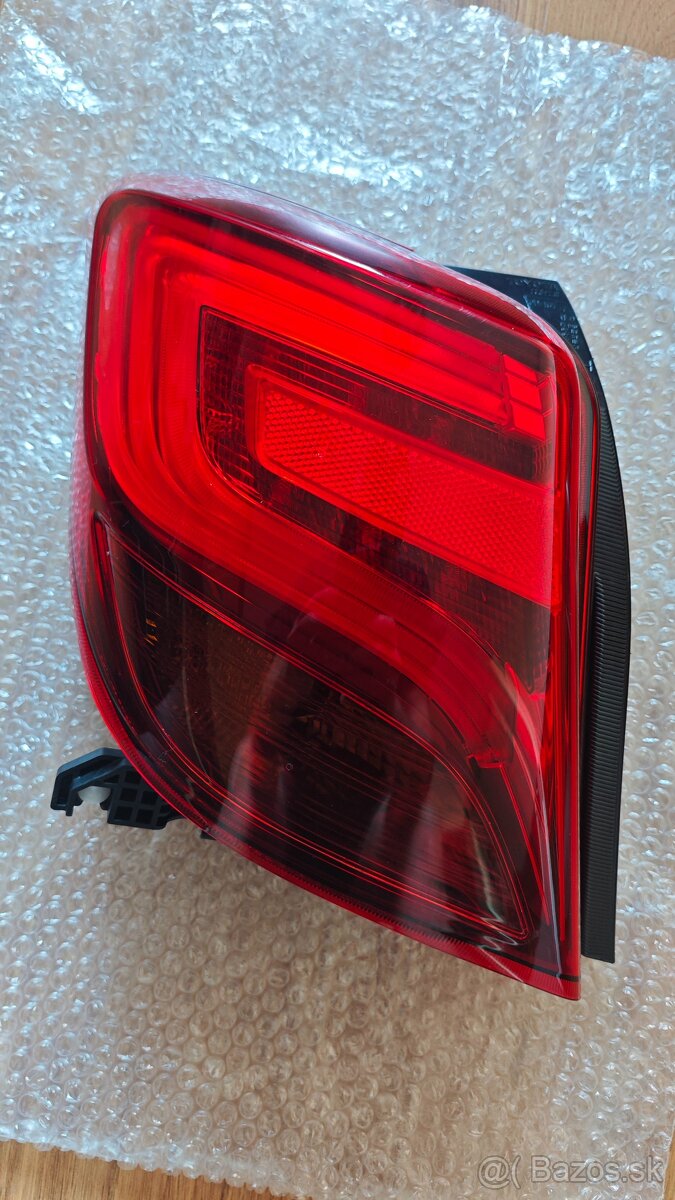 Ľavé zadné svetlo