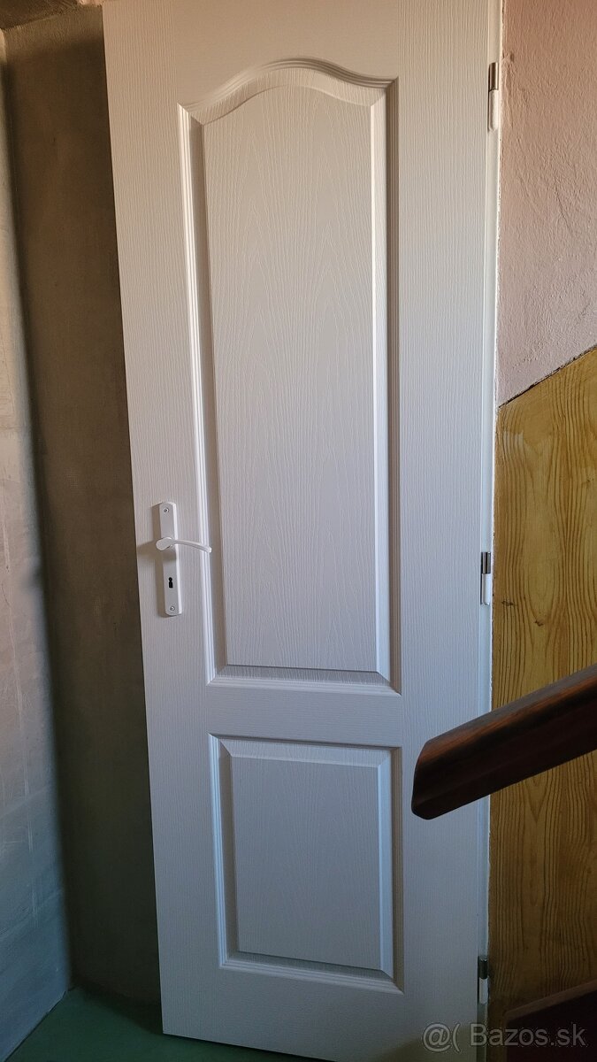 Interiérové dvere biele Doornite 60 pravé