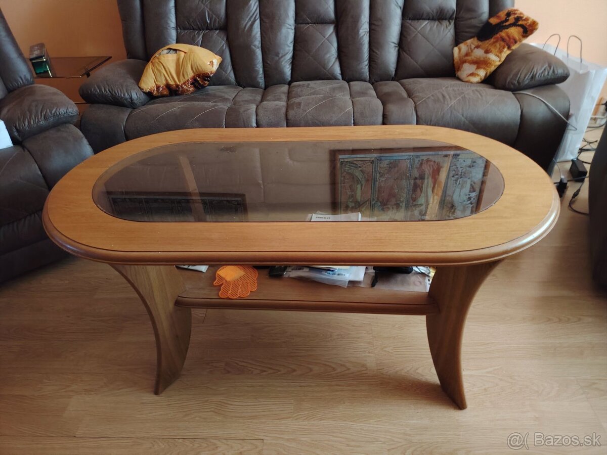 Konferenčný stolik