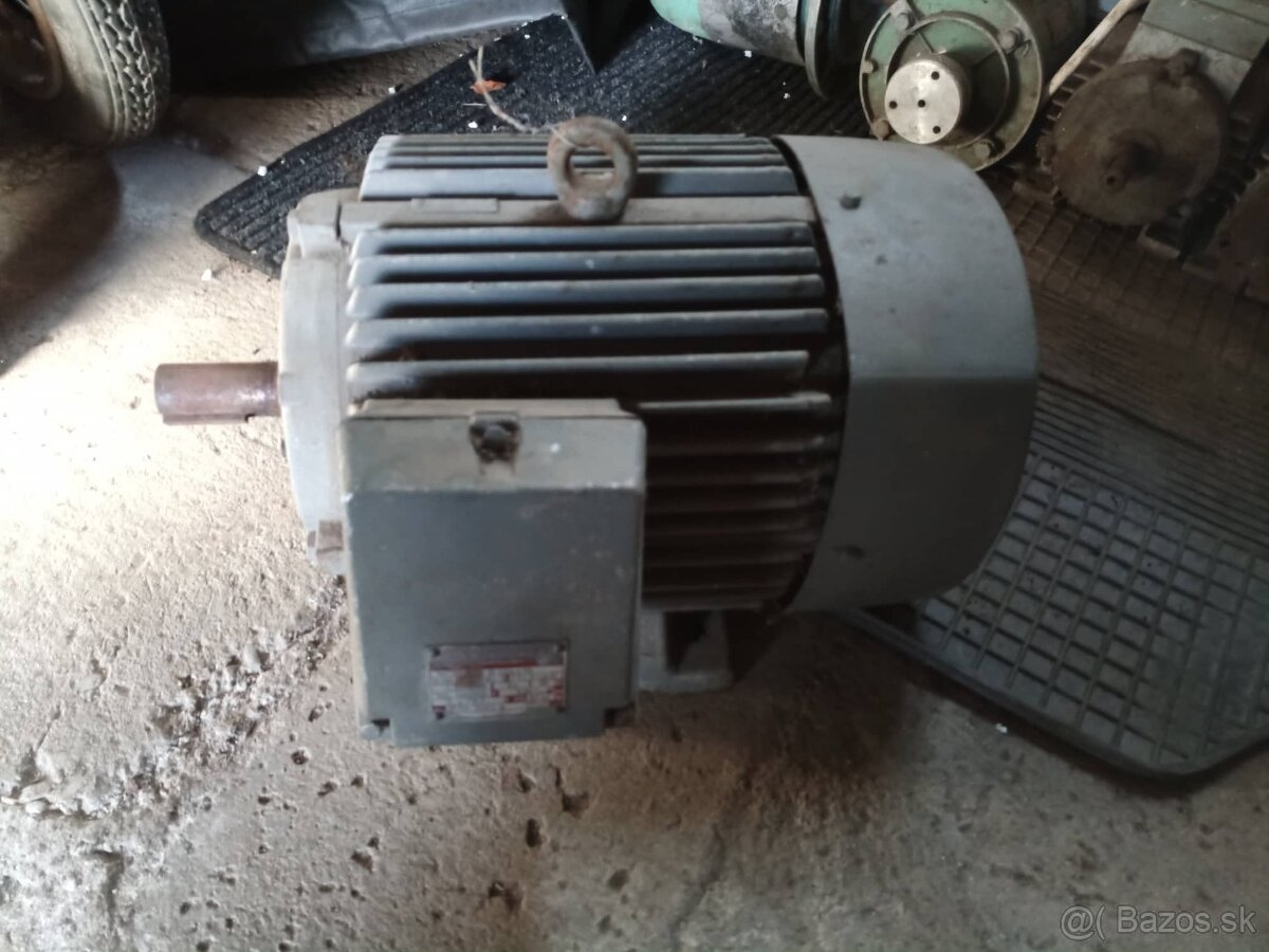 Elektromotor 2,2KW,950ot