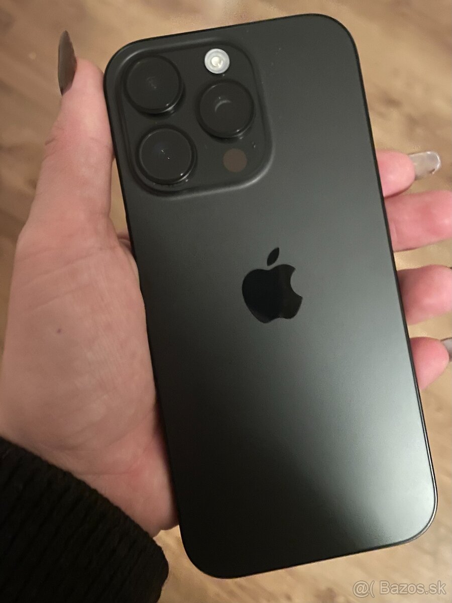iPhone 16 Pro – 128GB, Čierny titán, 100% batéria