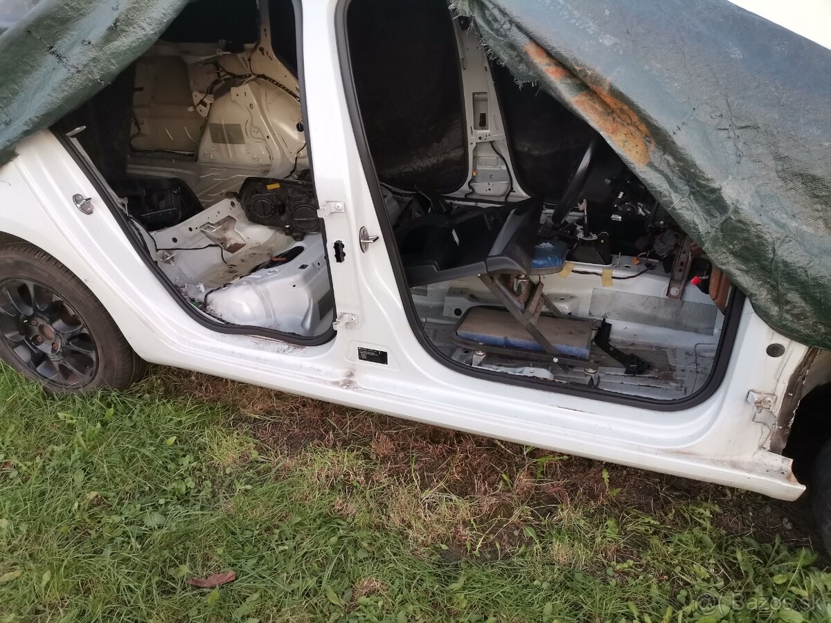 Skoda octavia 3 combi karoseria,skelet