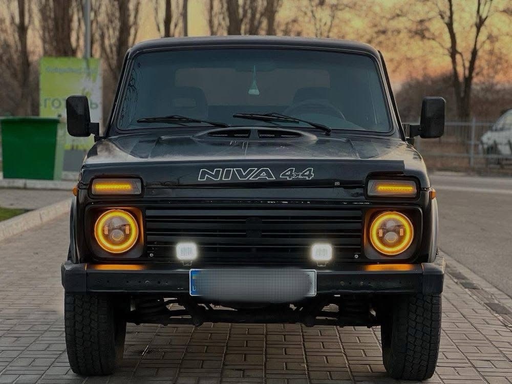 Lada Niva 4x4 URBAN/BRONTO