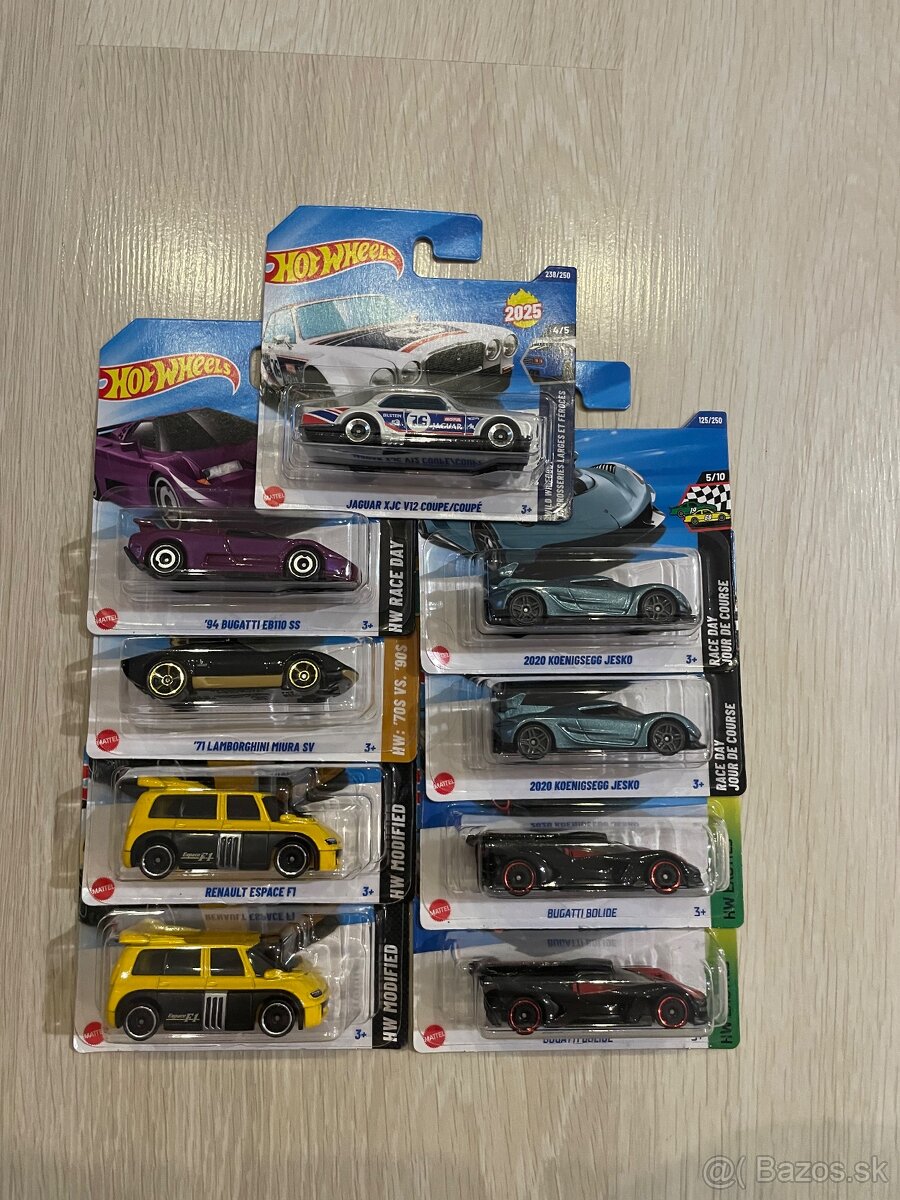HotWheels mix autíčok