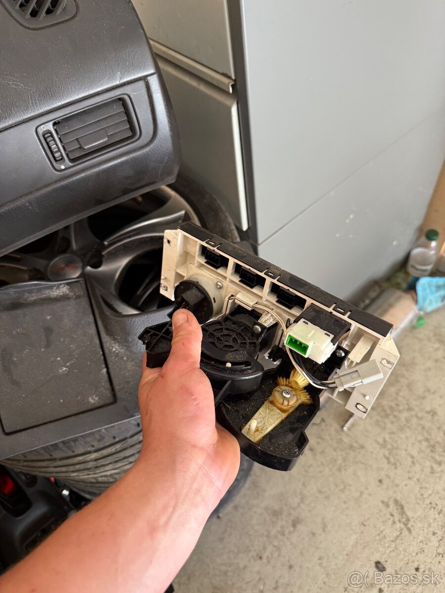 Honda Civic 6G MB – originálne a tuning diely (palubovka, ná