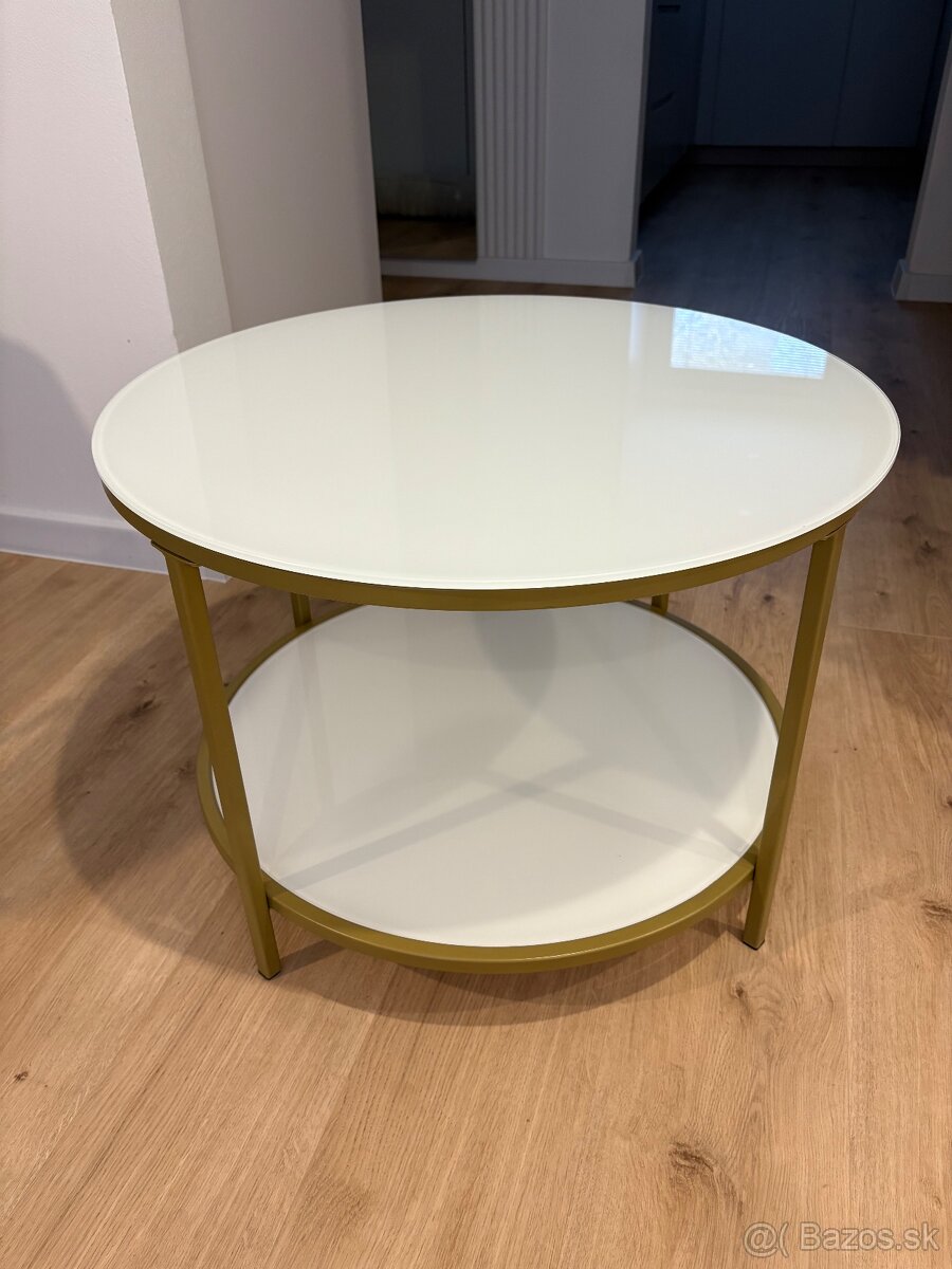 Konferenčný stolík Jysk