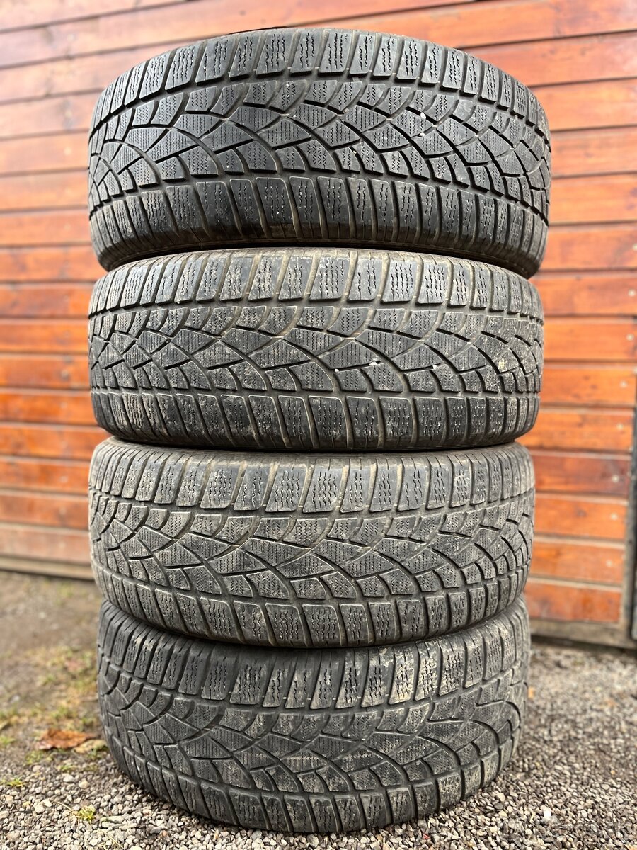 Sada pneu Dunlop 235/50 r19