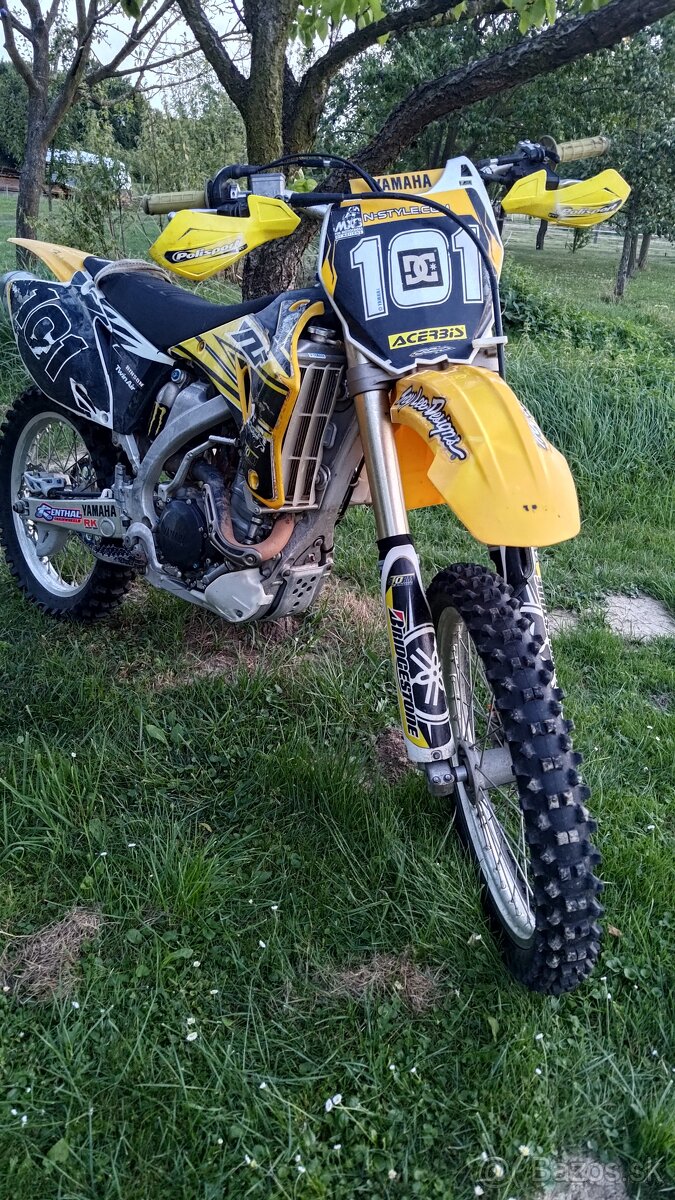 Yamaha 250
