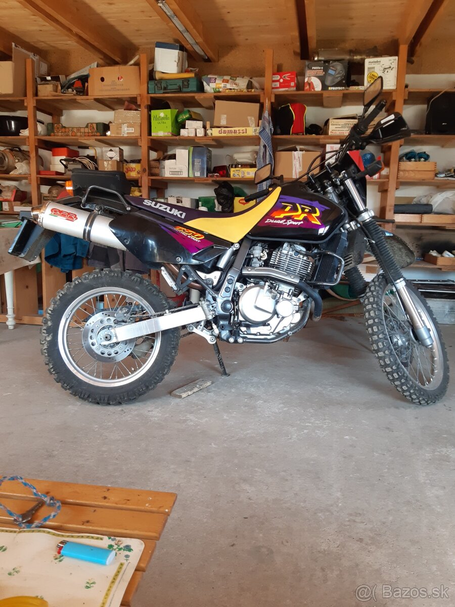 Suzuki dr 650se