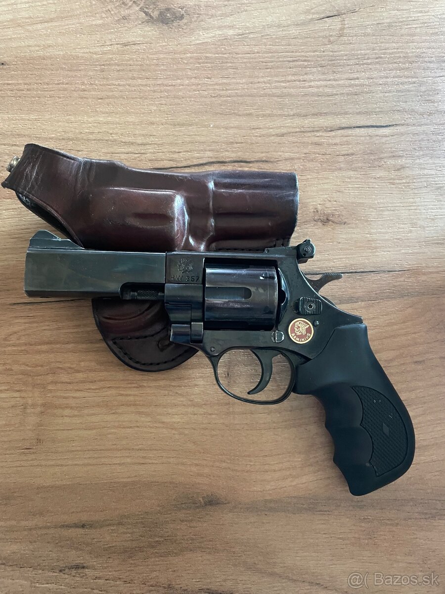 Revolver